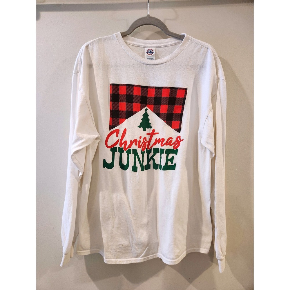 Christmas Junkie‎ T Shirt Adult Size XL 100% Cotton White Long Sleeve